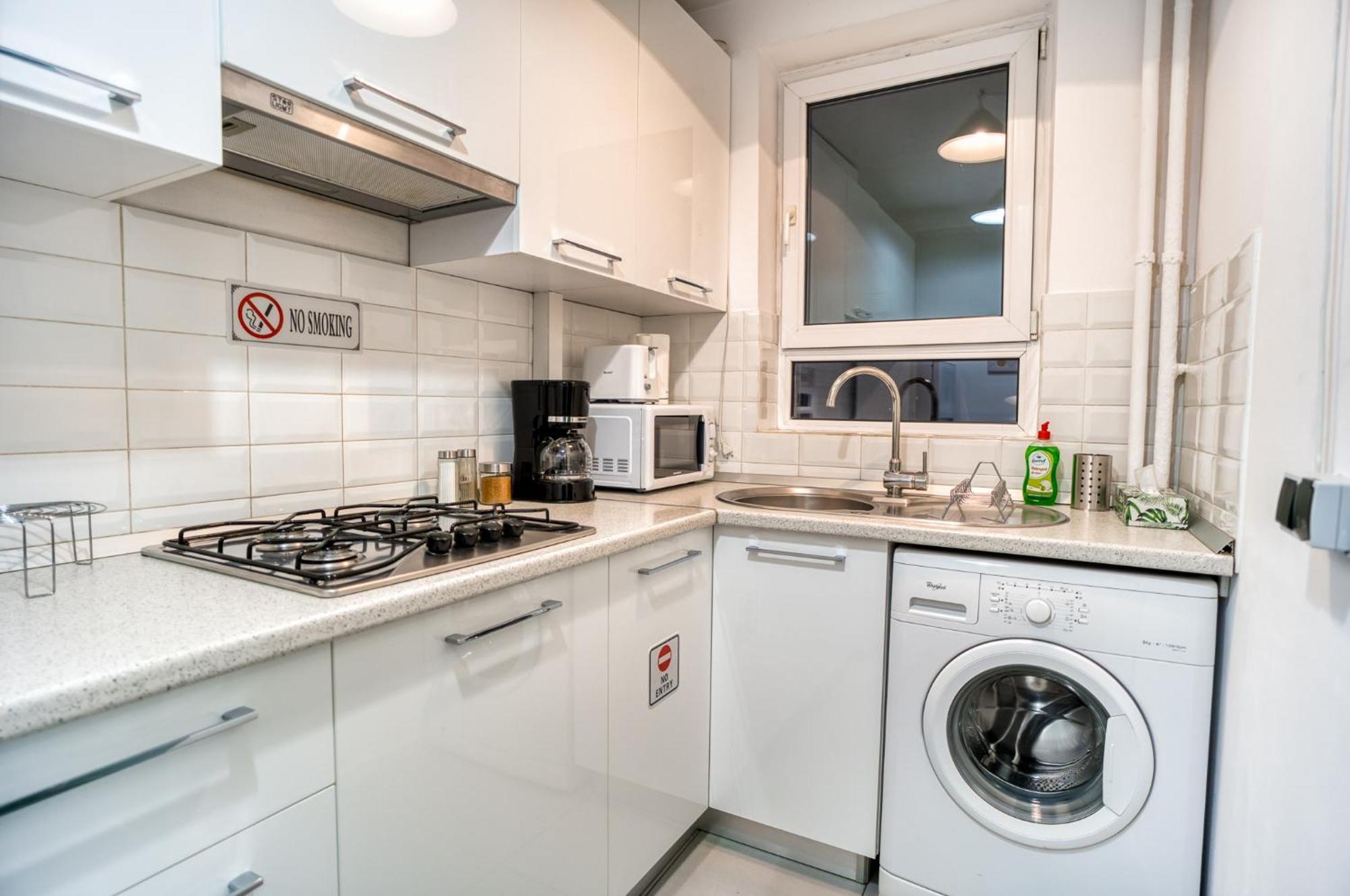 Hacienda Royal Palace - Central Designer Apartment Букурещ Екстериор снимка