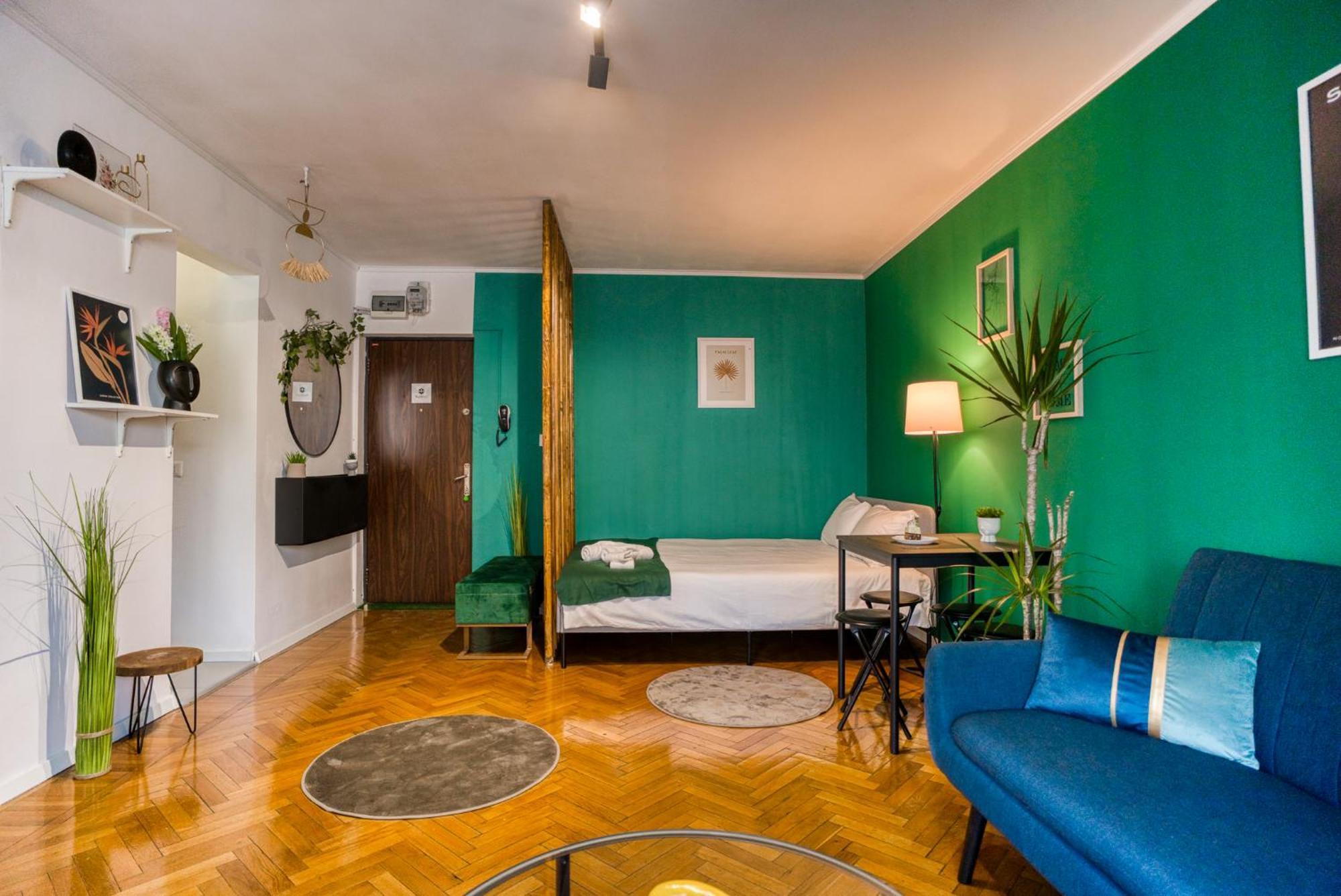 Hacienda Royal Palace - Central Designer Apartment Букурещ Екстериор снимка