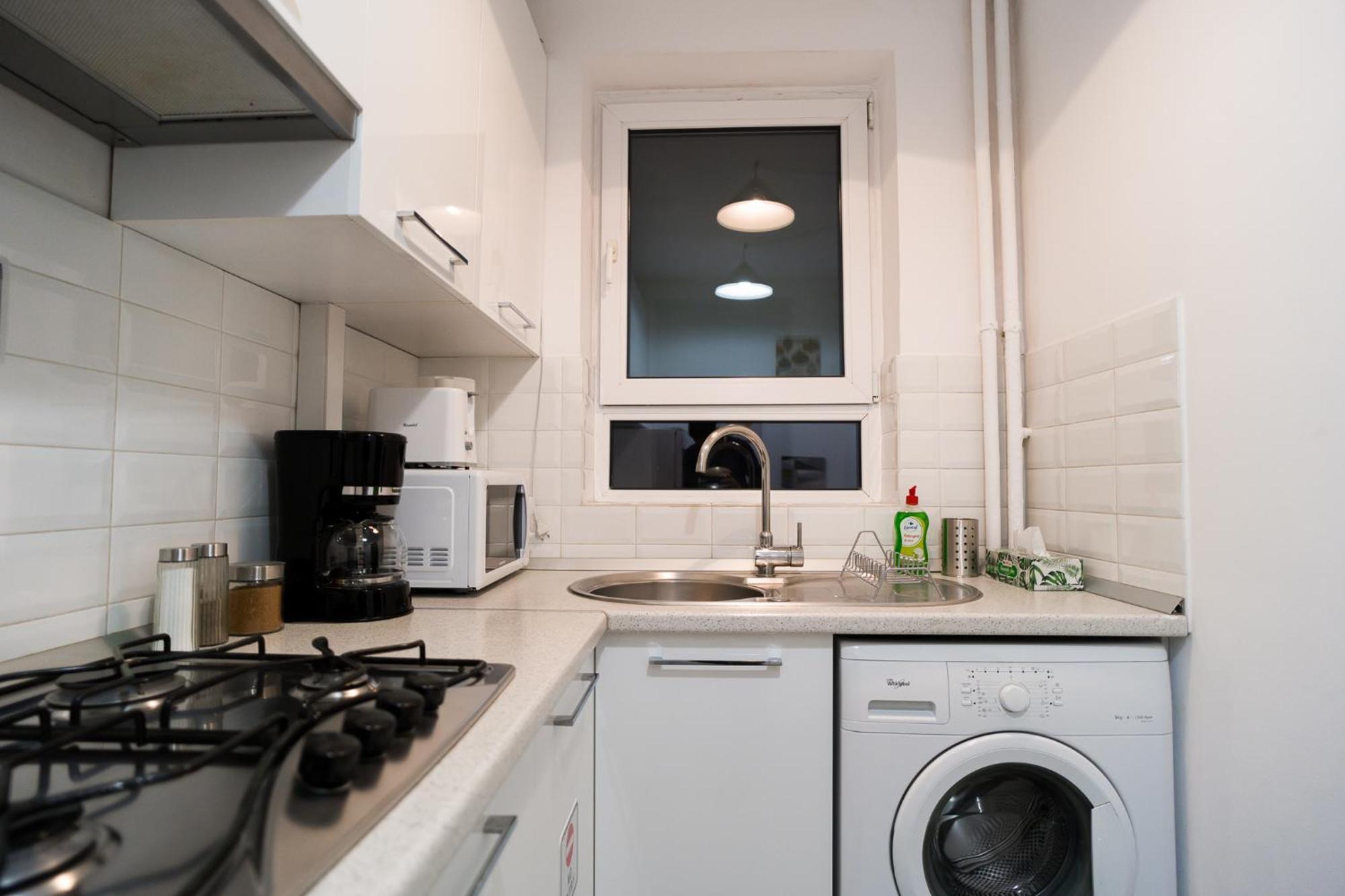 Hacienda Royal Palace - Central Designer Apartment Букурещ Екстериор снимка