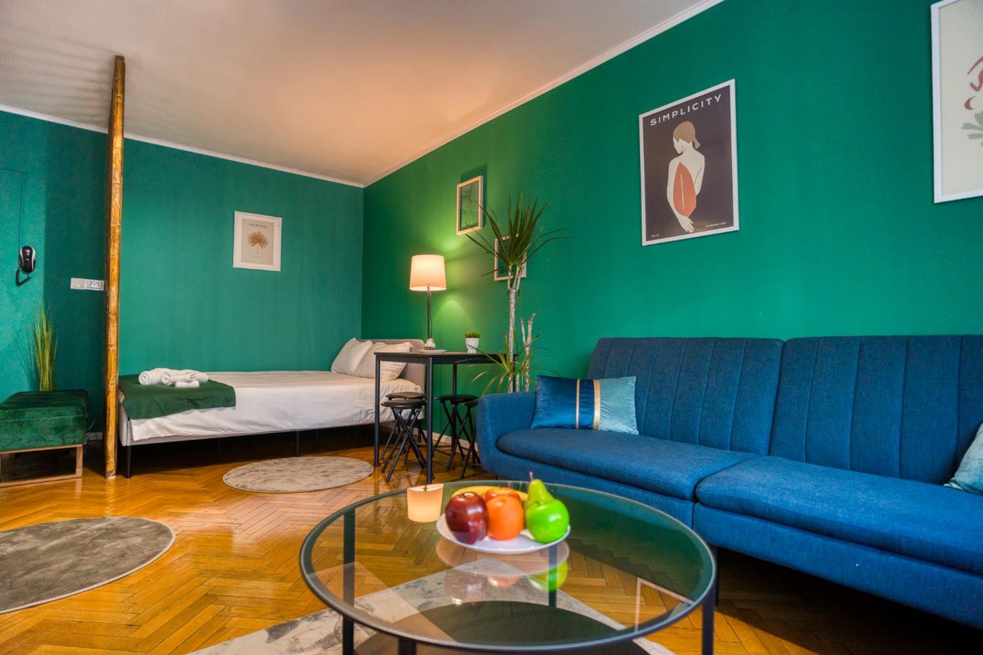 Hacienda Royal Palace - Central Designer Apartment Букурещ Екстериор снимка