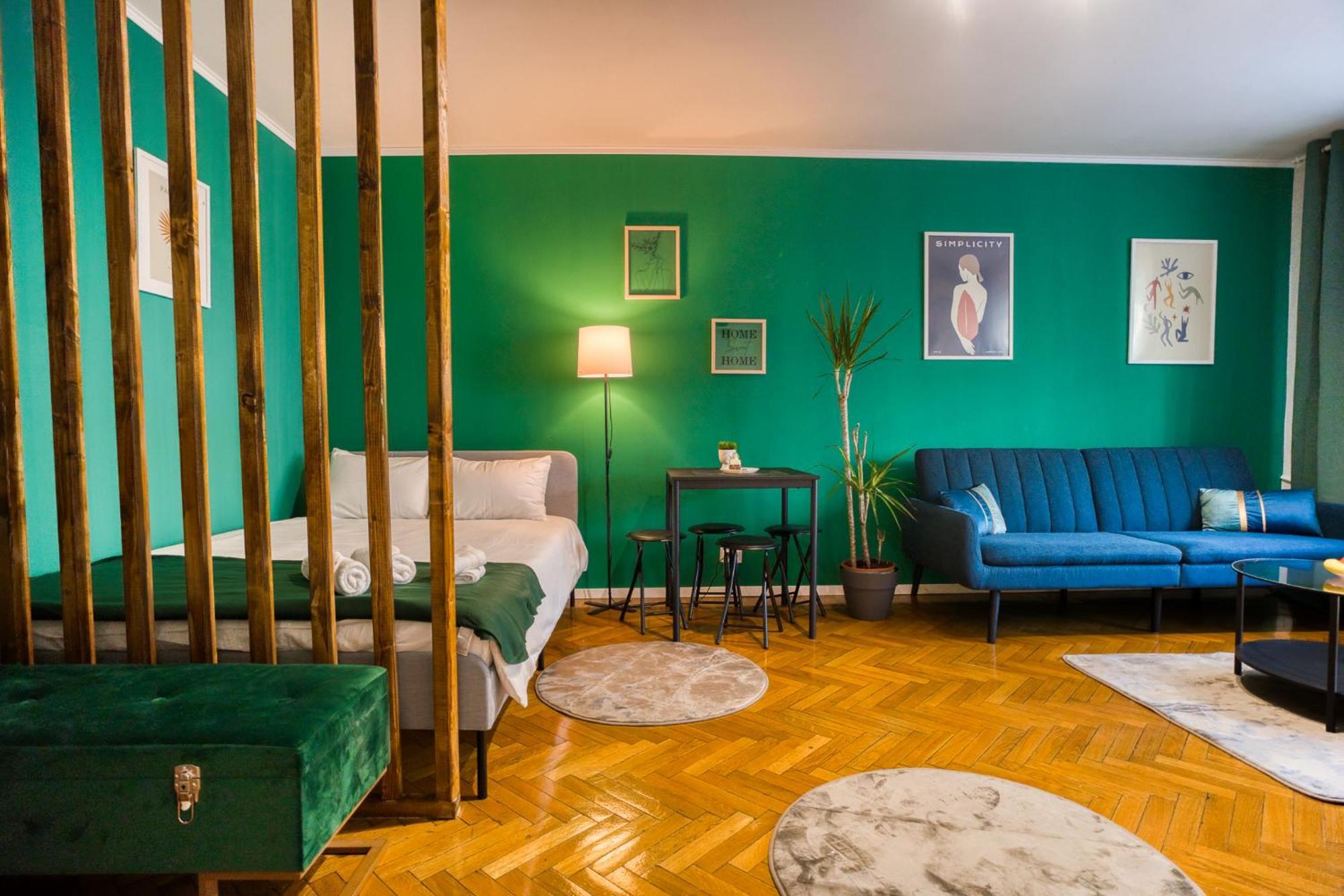 Hacienda Royal Palace - Central Designer Apartment Букурещ Екстериор снимка
